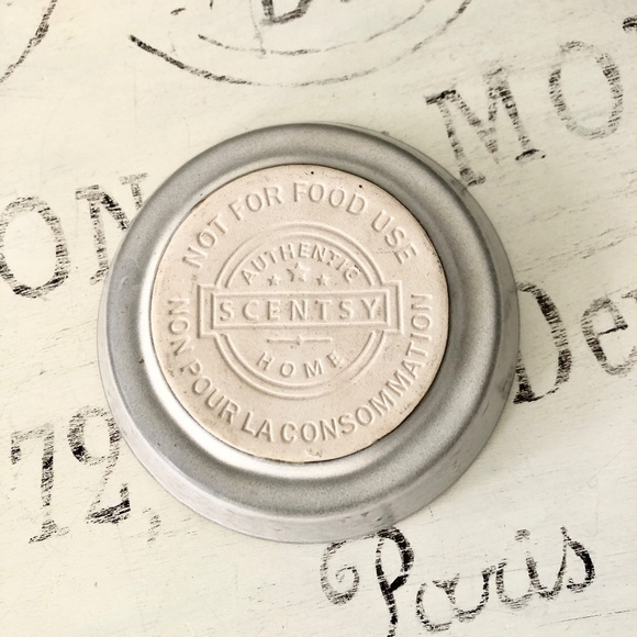 Scentsy, Warmer, Full Size, Live Simply, Rustic Grey, Farmhouse, Milk Jug - Picture 11 of 15